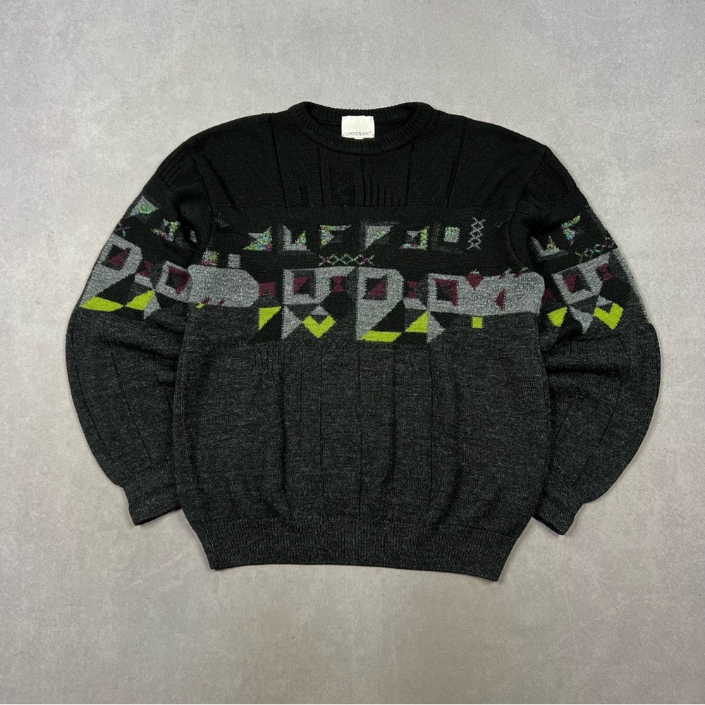 Vintage Black and Gray Crewneck Sweater with Nordic Pattern